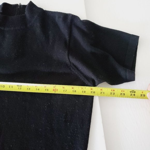 VINTAGE HUDSON'S BAY Black Wool Mock Neck Back Zip Sweater - Picture 8 of 9